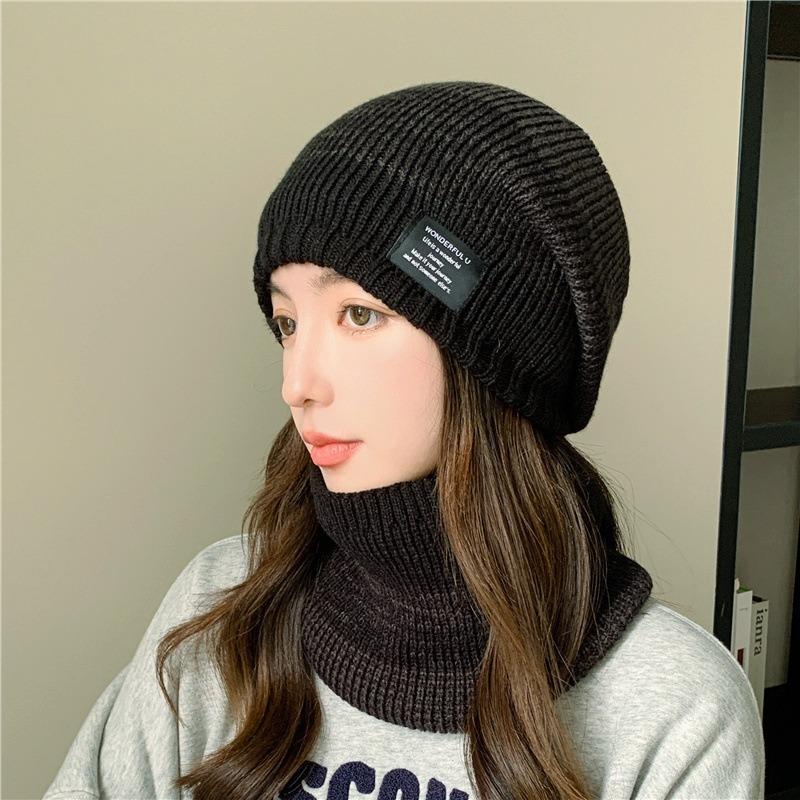 Neue Unisex-Plüschpelz-gefütterte warme Wintermützen, stilvolle Mischfarben-Beanie-Mütze für Damen, modisch, Outdoor, Slouchy, warmer Ski-Anzug