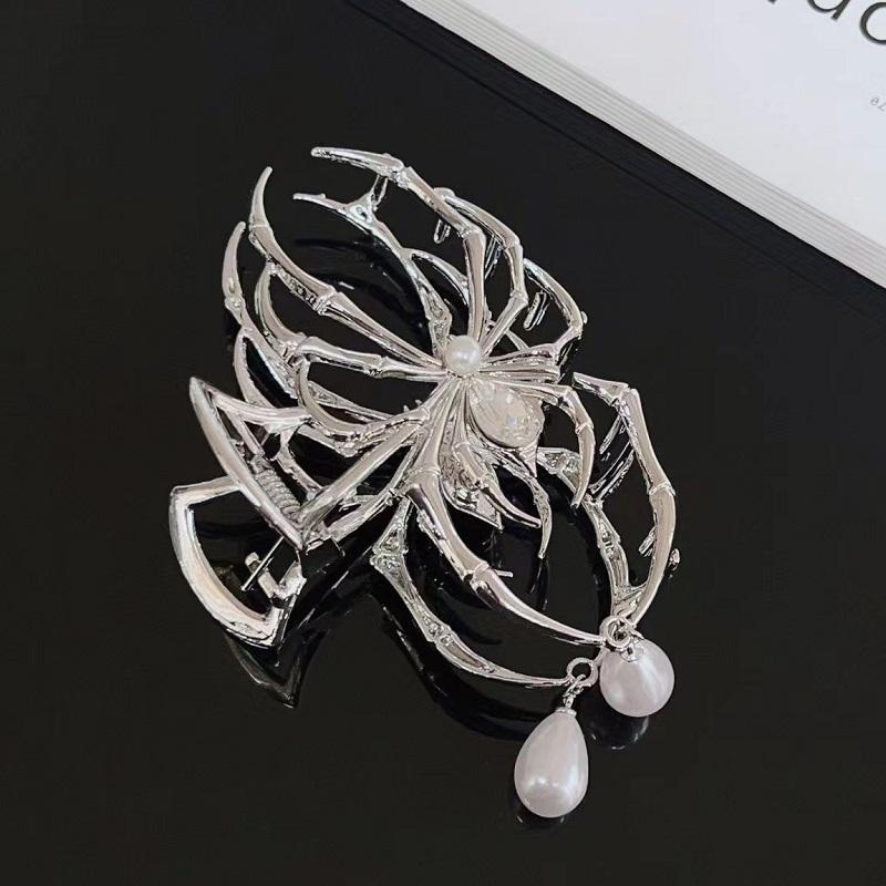 

Halloween Spider Hair Claw Clip Gothic Metal Hair Claw Clip Punk and Y2K Hair Claw Alloy Shark Clip For Women And Girls срібний