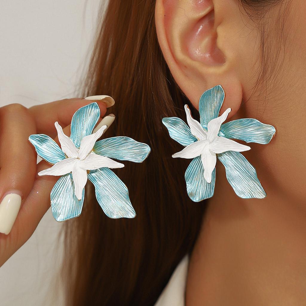 New Vintage Metal Pink Blue Flower Big Earrings for Women Geometric Floral Drop Earrings Statement Jewelry Party Gifts