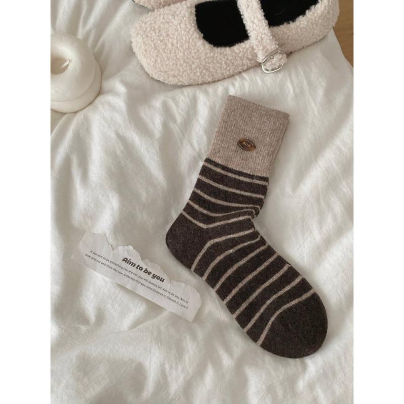 Women's Autumn and Winter Thickened Warm Button Striped Splicing Wool Boneless Tube Pile Socks