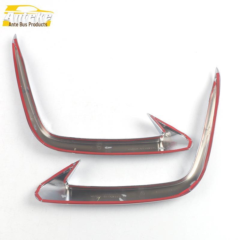 21 Tucson L Front Wind Deflector Decorative Frame: Plastic Bright Strip Modification