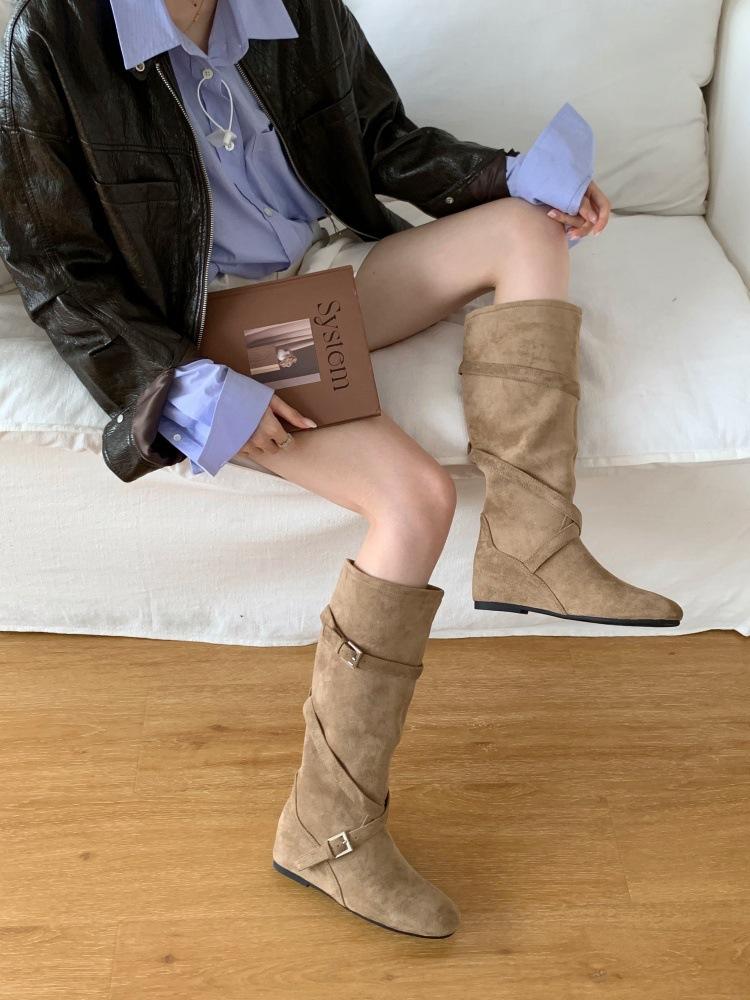 

Женские ботинки на внутренней платформе 25 новые осенние ретро универсальные ботинки на наборном каблуке с пряжкой-ремнем, облегающие высокие ботинки рыцаря 39 хаки