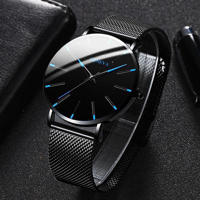 Orologio al quarzo alla moda da uomo con ago blu alla moda