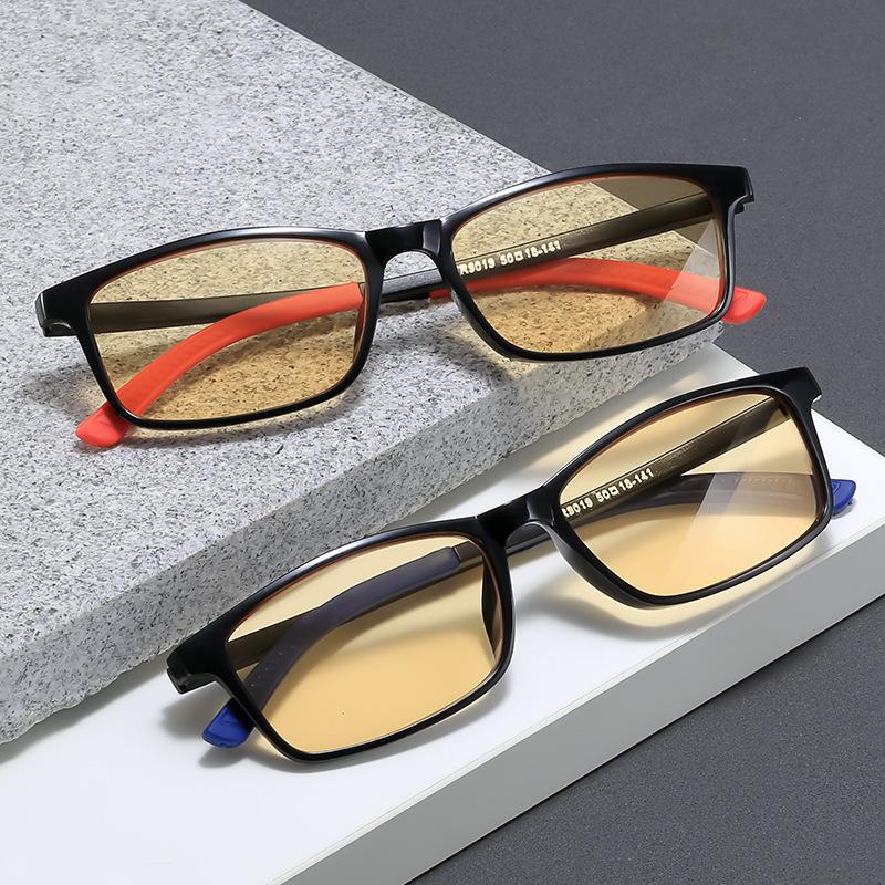 Neue Blaulichtfilternde Nachtsicht-Alterssichtbrillen Hochauflösende Ultraleichte Augenschutz-Lesebrillen +1,0 bis +4,0