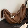 Fashion and Lazy Leisure Temperament 2025 Autumn and Winter Women's New Ins Texture Simple Shoulder Crossbody Dumpling Bag