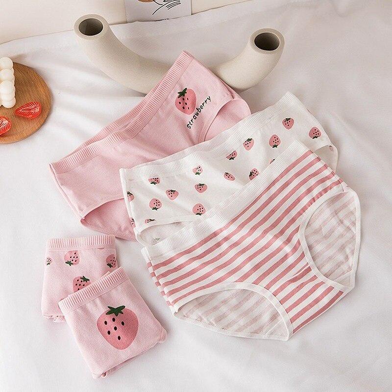 New 3Pcs/Set of Pink Strawberry Cotton Underwear Female Mid-waist Cute Girl Student Pants Breathable Triangle Shorts