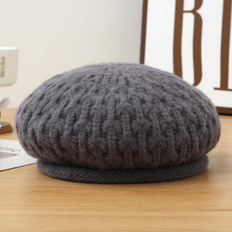 Women's Wool Beret Autumn and Winter Windproof Warm British Style Knitted Wool Hat Windproof Thick Warm Hat for Skiing, Running, Cycling