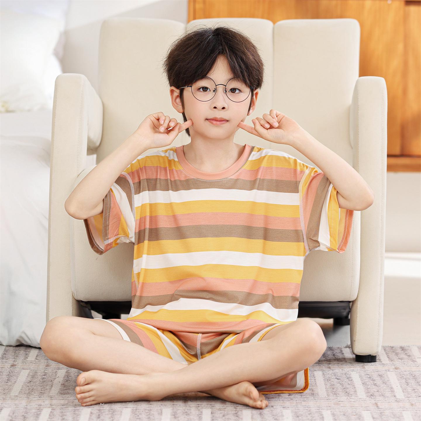 Girls Ice Silk Striped Pajama Set: Short Sleeve and Shorts for Summer 130 cm
