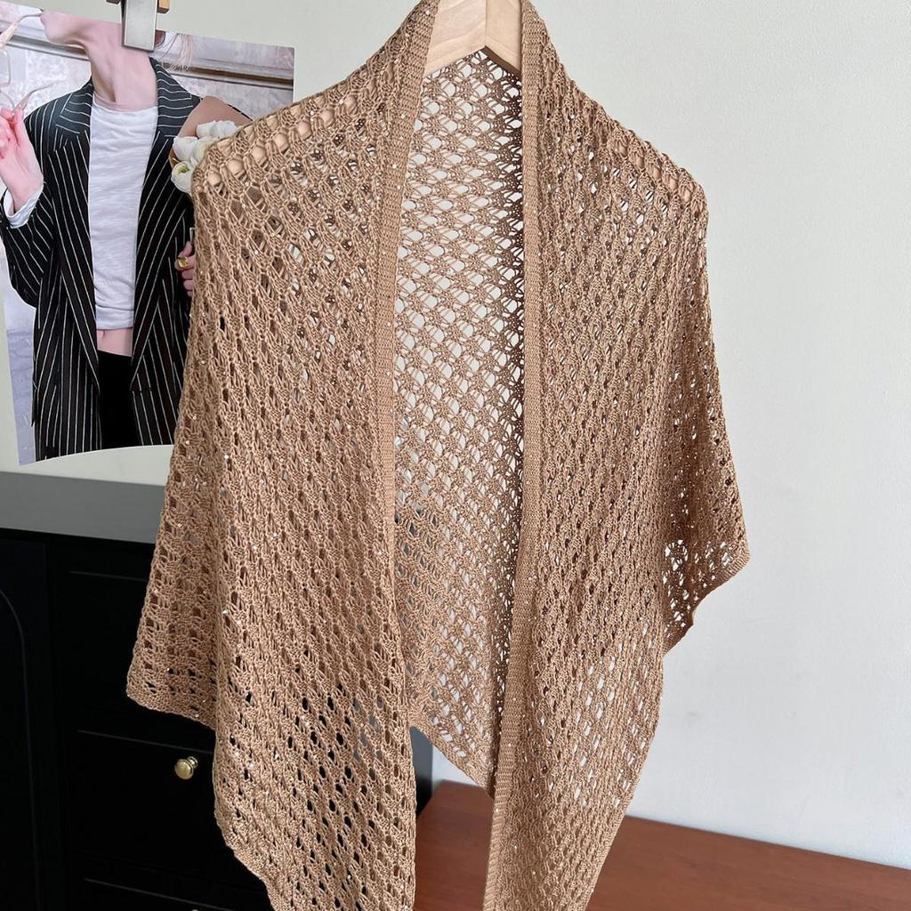Versatile Summer Ice Silk Shawl for Sun Protection and Air-Conditioned Rooms