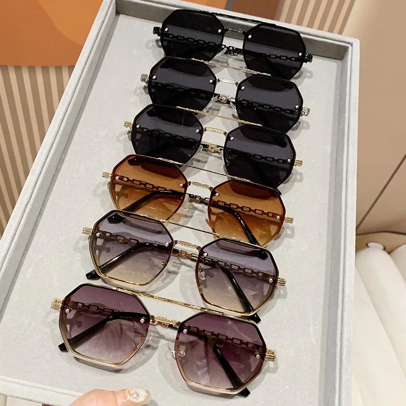 Cool Square Designer Sunglasses Women Men Metal Frame Geometric Sun Glasses Female Male Brand Fashion  UV400