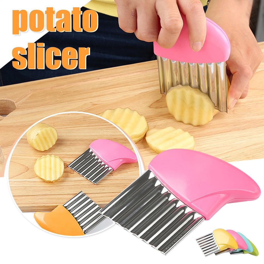 o nion potato slices wrinkled french fries s alad corrugated cutting
