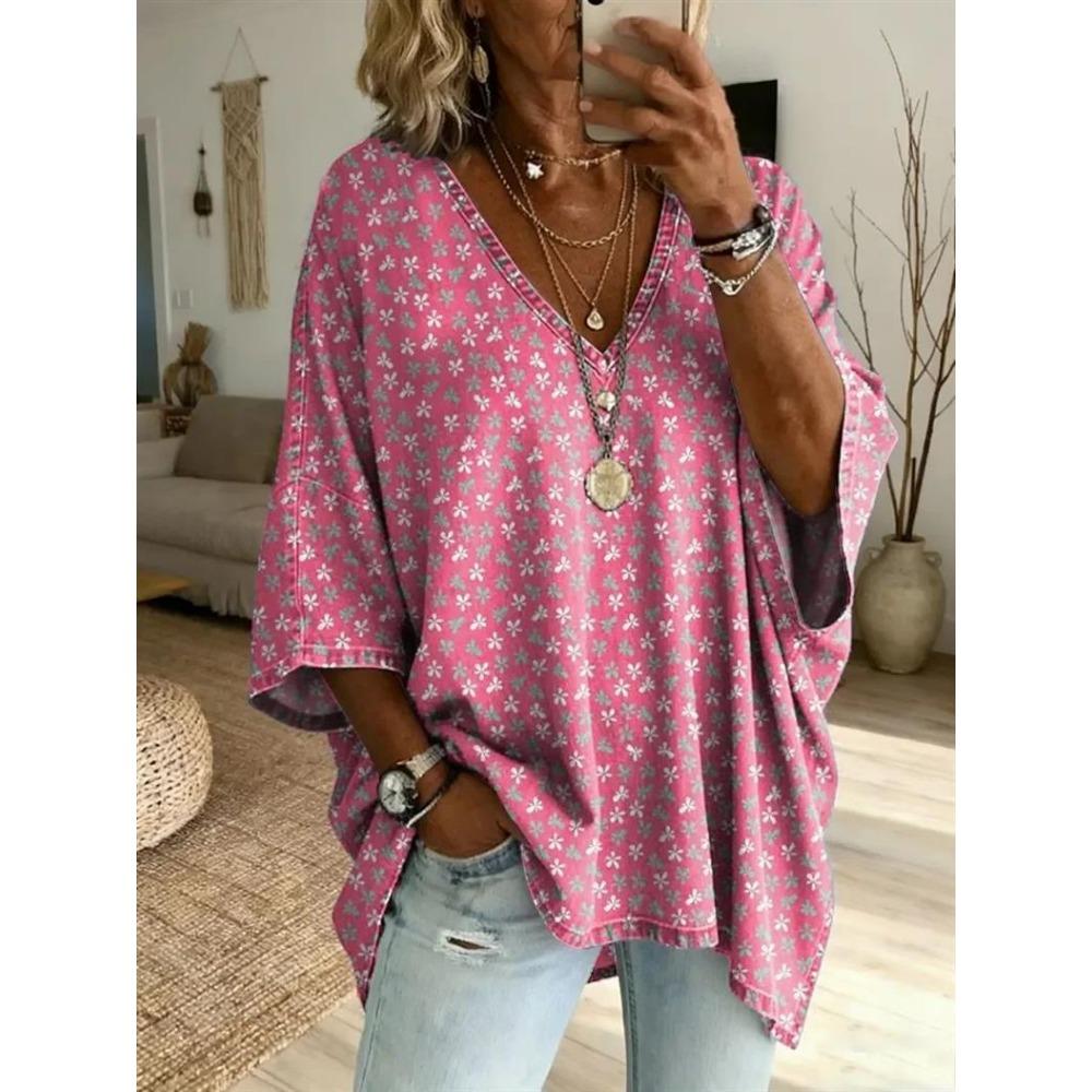 Plus Size Women's Simple Retro Dark Rose Pattern Printed V-neck Top Three-quarter Sleeves Loose Large Size Casual Daily T-shirt