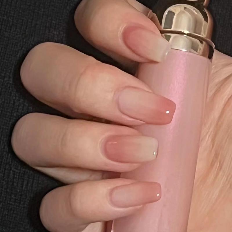 Simple French Gradient Detachable Press-On Nails: Short, Whitening False Nail Tips.