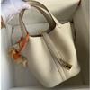 New Leather Women's Bag Vegetable Basket Bag TOGO First Layer Cowhide Casual Fashion Portable Bucket Bag Factory Wholesale