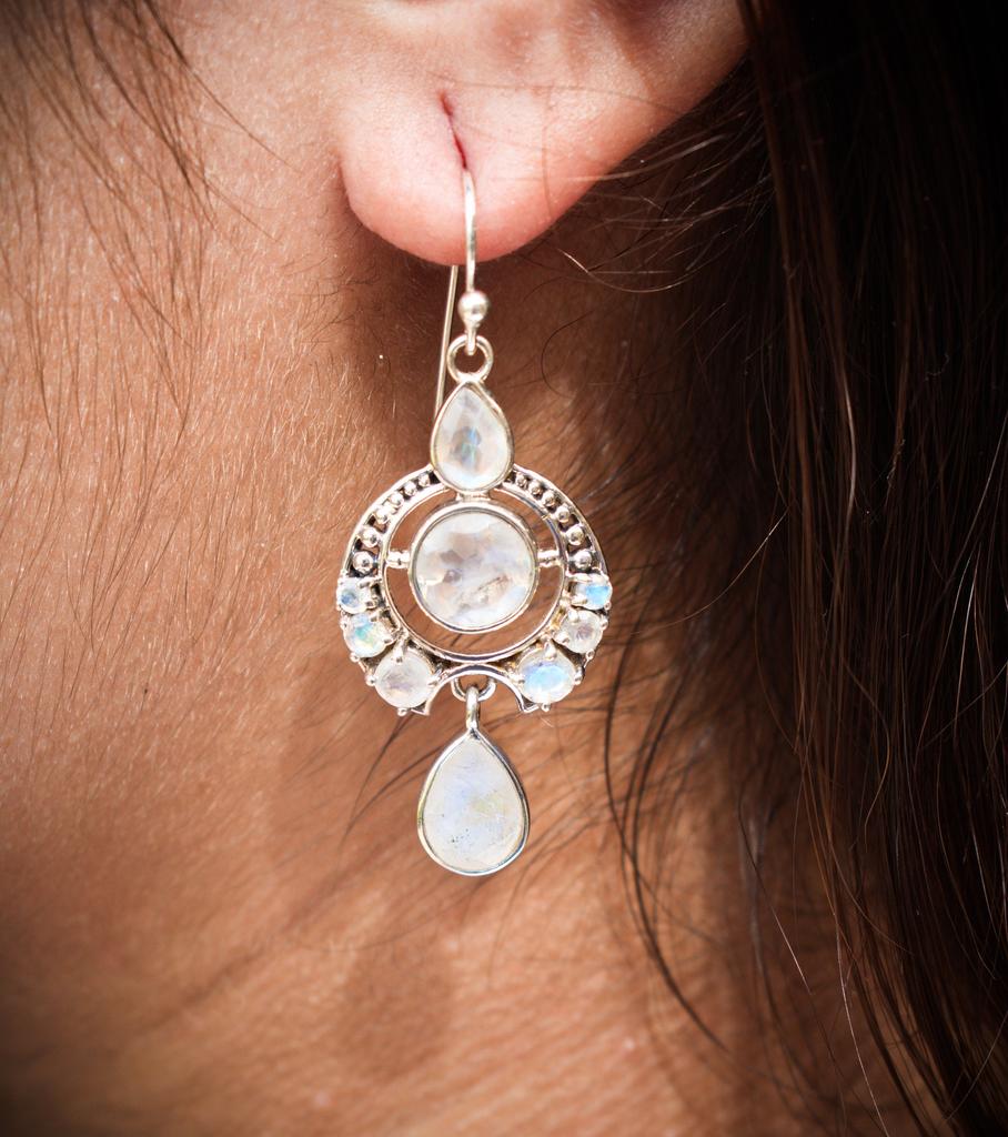 Moonstone Dangle Earrings: 925 Sterling Silver Gemstone