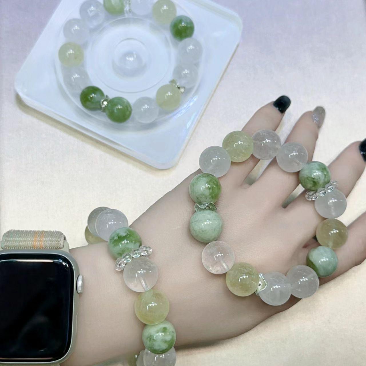 Elegant Original Design Crystal Women s Bracelet - Classic, High-Quality, Small, and Exquisite. Milky White Crystal