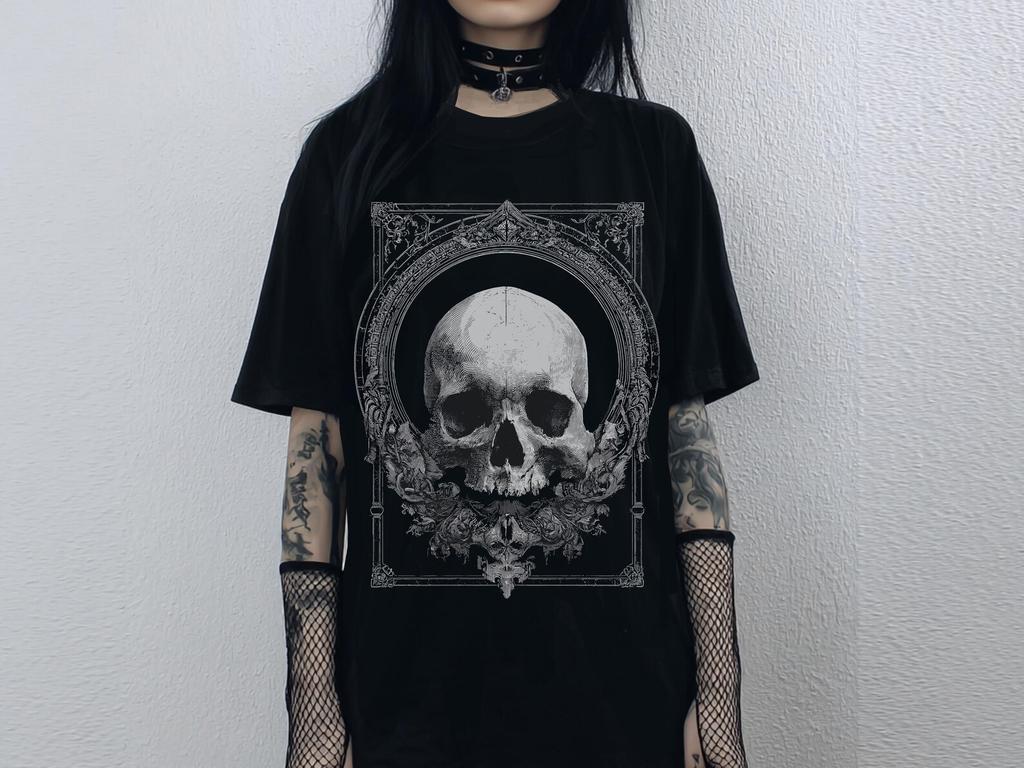 Unisex Victorian Skull Gothic T-Shirt, Pastel Goth Graphic Shirt, Whimsigoth Dark Academia Top