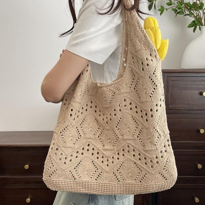 New Woven Underarm Bag Bohemian Knitted Bag Seaside Vacation Beach Bag Hollow Shoulder Bag