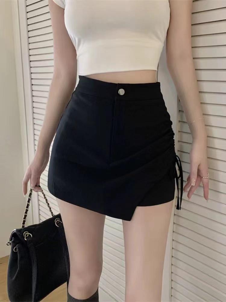 2024 Spring/Summer Women's Slim Fit High Waist Elastic Shorts