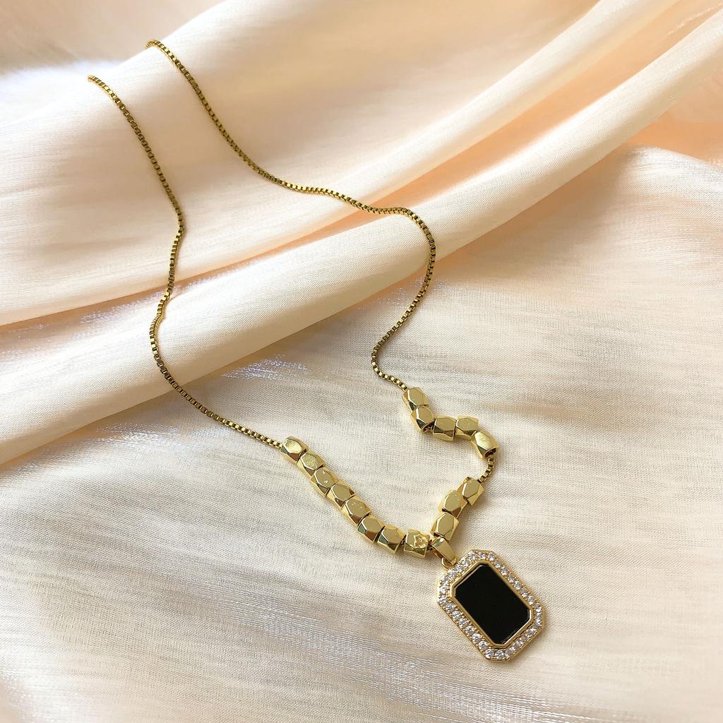 Necklace Does Not Fade, Women's Summer Square Brand Zircon New Necklace, Titanium Steel Fashion Hot-selling Accessories, High-end Clavicle Chain