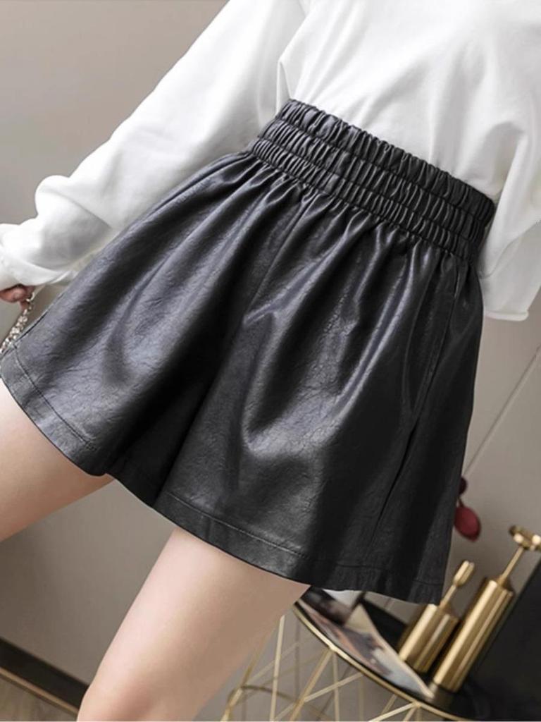 Women's 2023 Autumn/Winter PU Leather A-Line Shorts, High Waist, Loose Fit, Casual Slim Boot Style