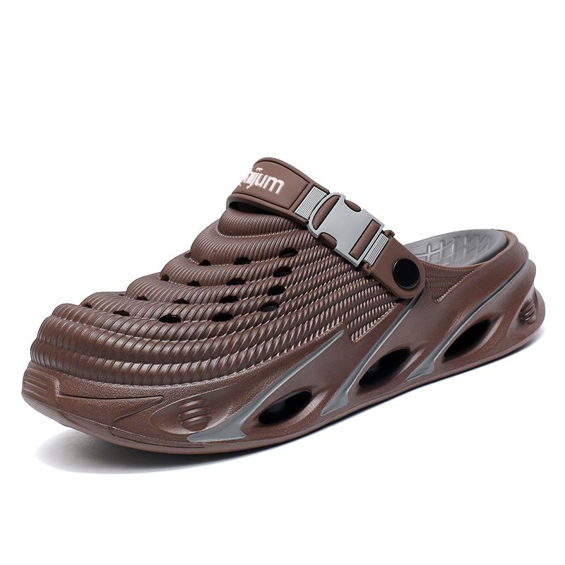 New Couple Models Hole Shoes Summer Women's Sandals Beach Lightweight Men's Slippers Baotou Waterproof Sandals Slippers Men