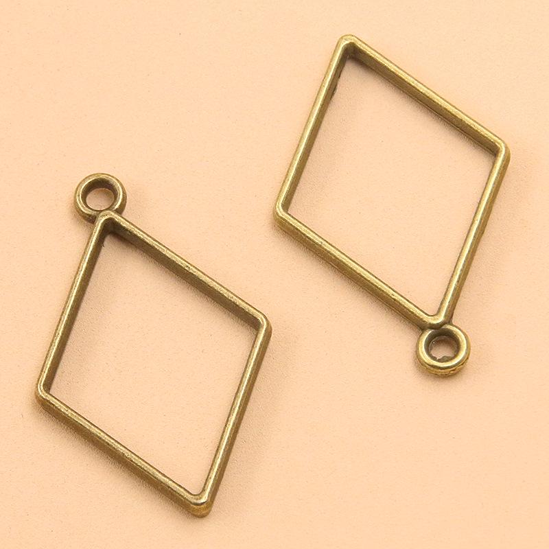 17 Ancient Green DIY Alloy Jewelry Pendants: Moon, Round, Heart with Drip Glue and Hollow Borders.