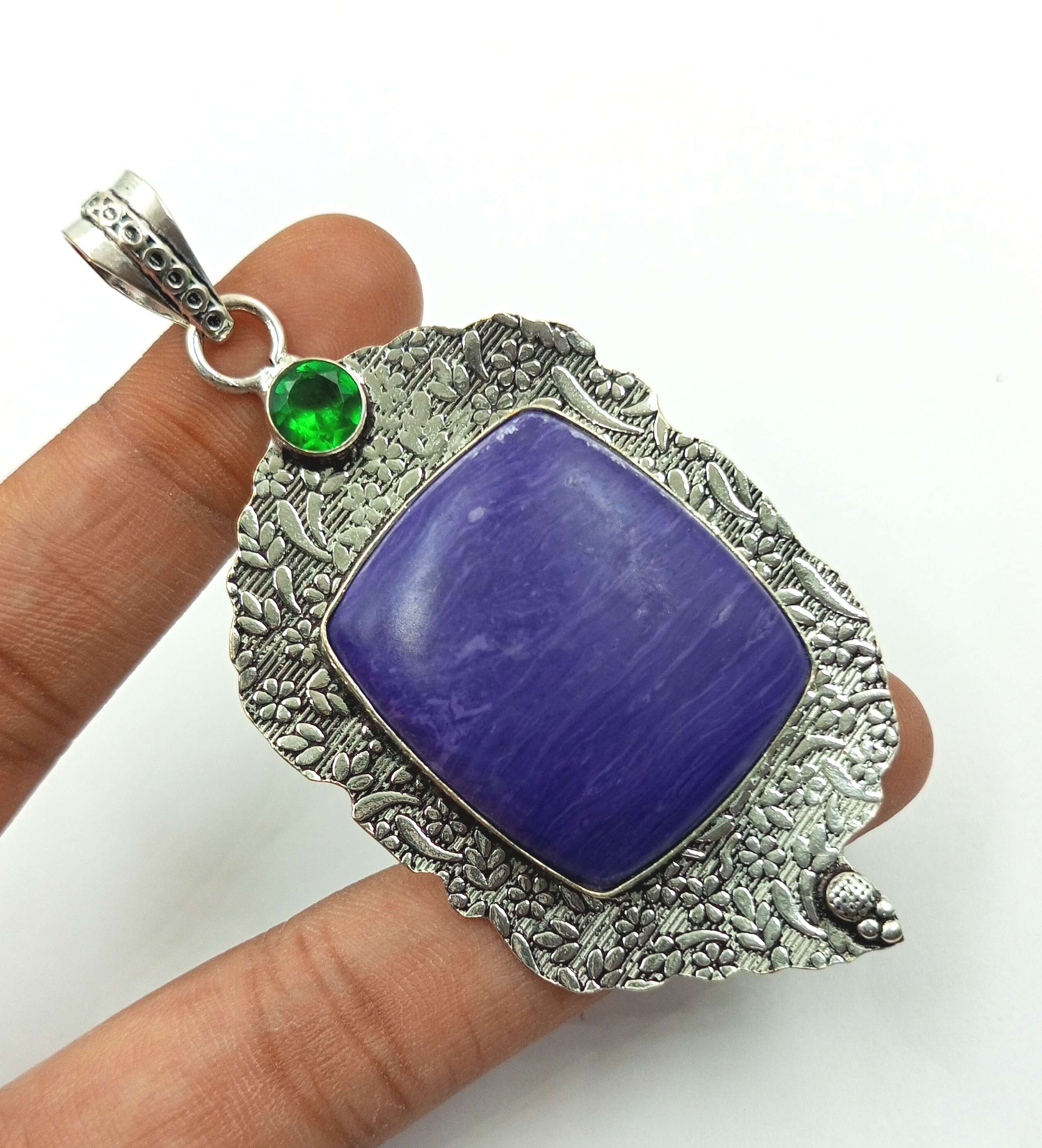 

Подвеска для женщин с чароитовым камнем 925 пробы с серебряным покрытием UUOL-P28