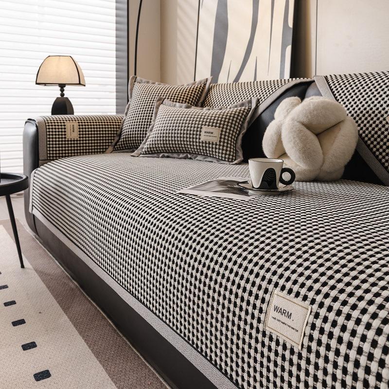 

2025 New Minimalist Modern Sofa Cushion Four Season Universal Anti Slip And Dustproof Sofa Cover Full Cover Sofa Backrest Towel 70x70cm 1pcs