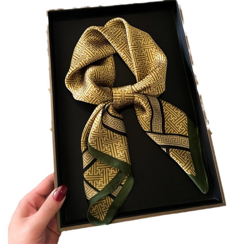 Light Luxury Silk Scarf Simulation Silk Scarf Women'S Spring And Autumn Thin Square Scarf 70Cm High-End Foreign-Style Versatile Scarf New