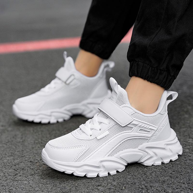 Boys' shoes 10-15 years old Spring and autumn new mesh breathable mesh shoes Children's students lightweight running sports shoes