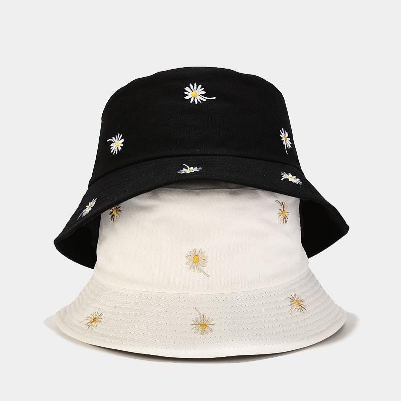 

ins new small daisy embroidery double-sided fisherman hat female autumn outdoor sun protection hat M(56‑58cm) чёрный