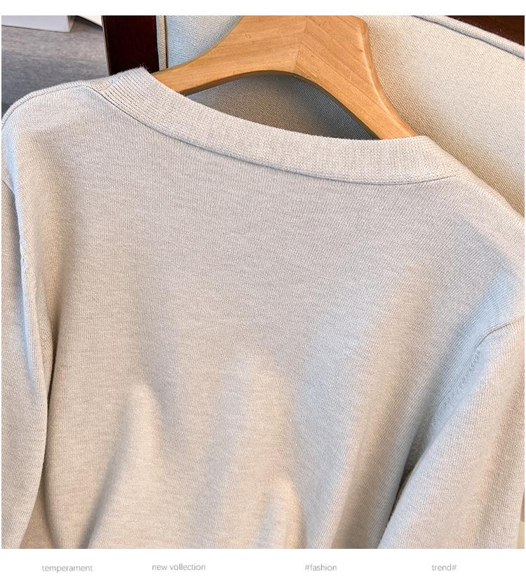 Plus Size Women's Loose Knit Cardigan Sweater, Bust 150-160 cm, Size 200-350 Jin.