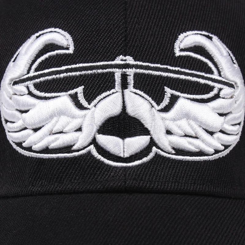 2 stk Herre Dame Pikk Baseballcaps Tredimensjonal Broderi Kriger Caps Kors Anheng Halskjede Sett Par Sport Hundre Match Duck Tongue Caps