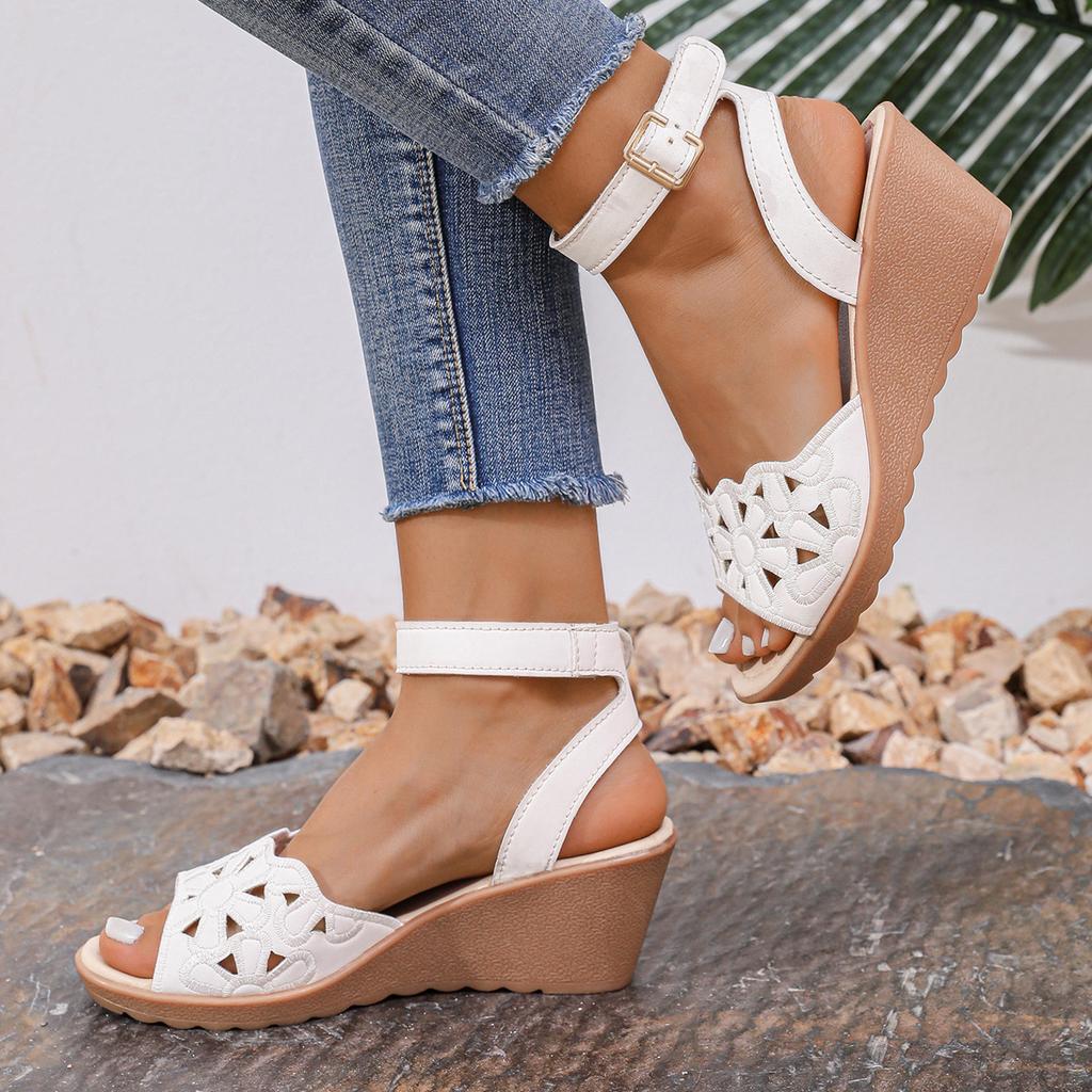 Keilabsatz-Slipper Damen neue Muffin-Dicksohlen-Fischmaul-Einwort-Slipper modische hohle Sandalen Damen