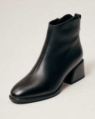 Suny Liana 1802 36 czarne welurowe buty na obcasie