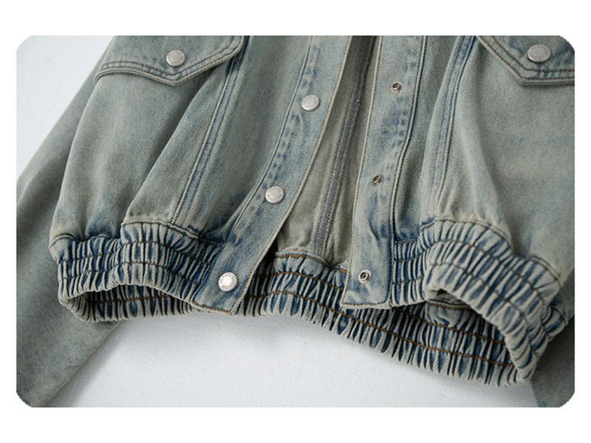 Retro Hong Kong Style Stand Collar Lapel Denim Jacket for Petite, New Early Spring Trend, Loose Fit, Distressed, and Slimming.