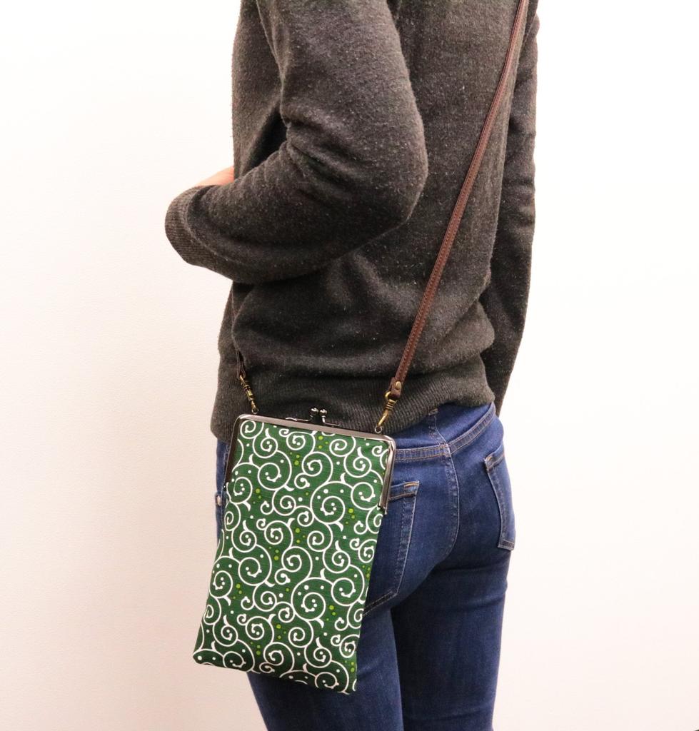 Kyosuke Made in Japan Slim Goshuincho Case with Clasp Small Item Arabesque Dot Green Closure, Pouch, Pattern,