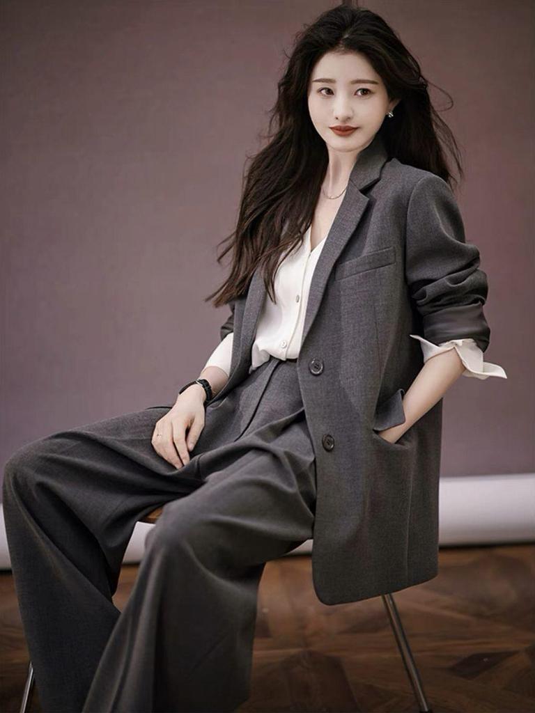 Women's Gray Chenille Suit Set: 2024 Korean Style, Casual Professional with Wide-Leg Pants for Autumn/Winter