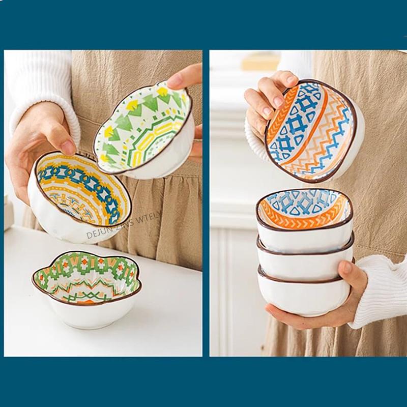 Mini Ceramic Seasoning Plates Underglaze Colored Vinegar Bowls Soy Sauce Plates Hot Pot Sauces Dishes Home Ceramic Dinner Plates