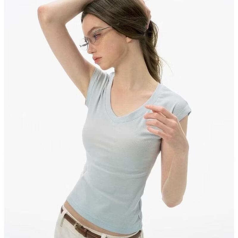 ICH MODE Women s V-Neck Slim Fit Short Sleeve T-Shirt M