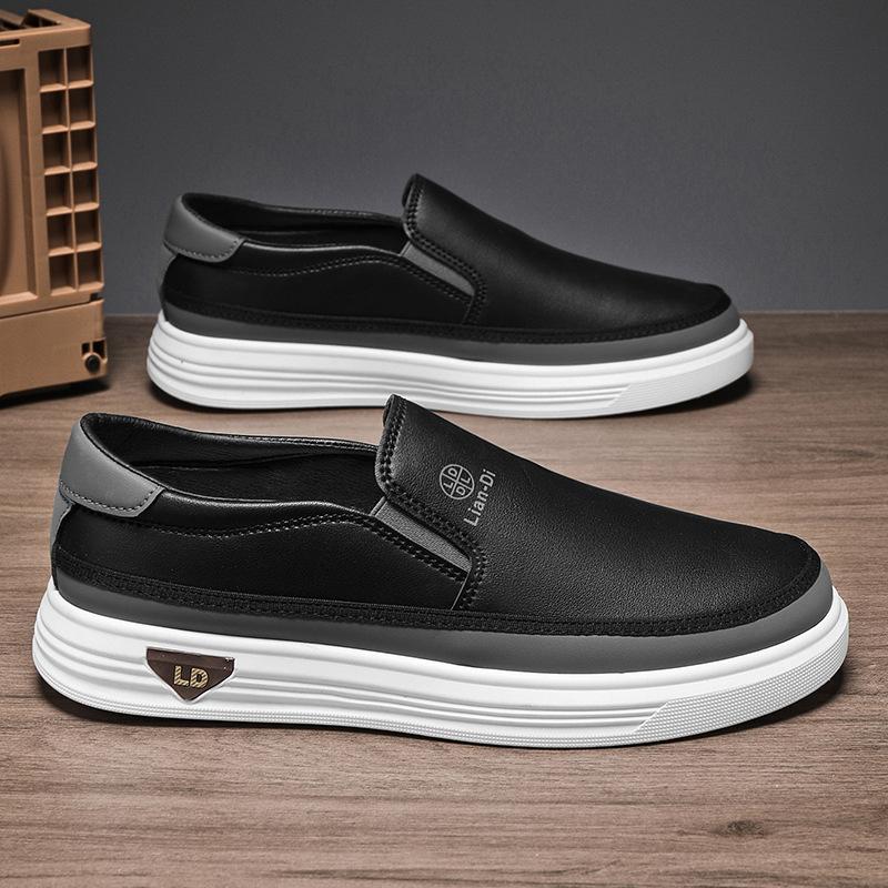 

2025 spring and summer men s Doudou shoes are light and one-pedal large-size loafers, Doudou shoes trendy men s leather shoes 39 бежевий