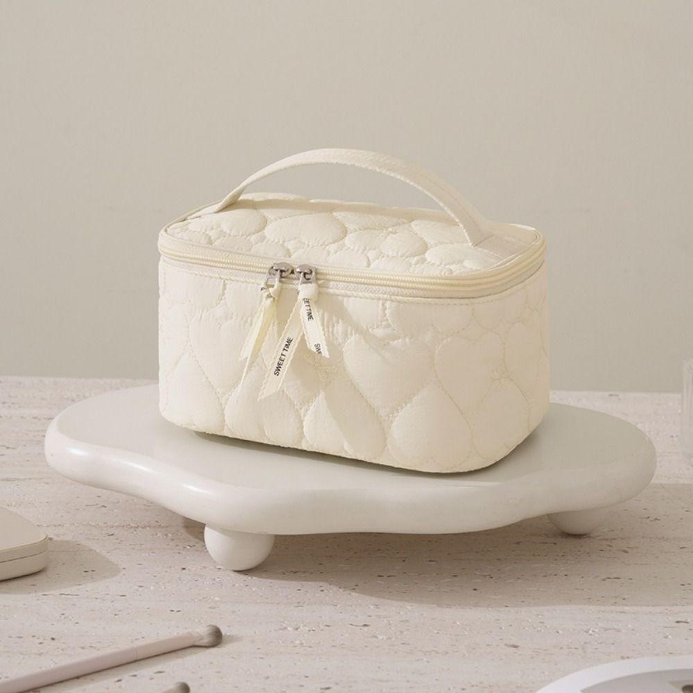 Large Capacity Women  Makeup Bag Heart Print Cosmetics  Storage Bag  Lipstick Skincare