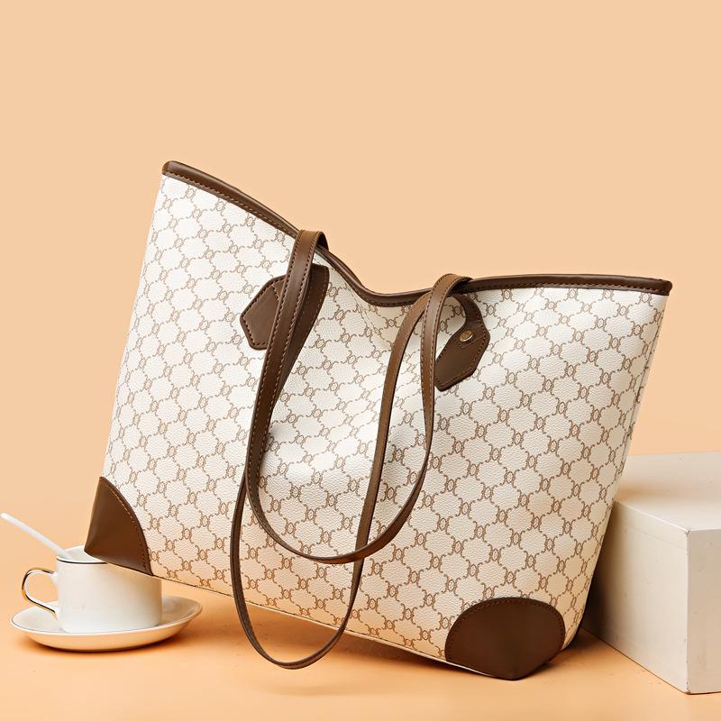 Large-capacity women's bag retro versatile shoulder commuter texture handheld Tote bag