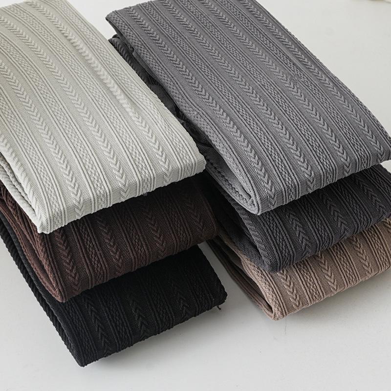 Schmale Jacquard-Strumpfhose mit vertikalen Streifen aus Samt für Frühling und Herbst