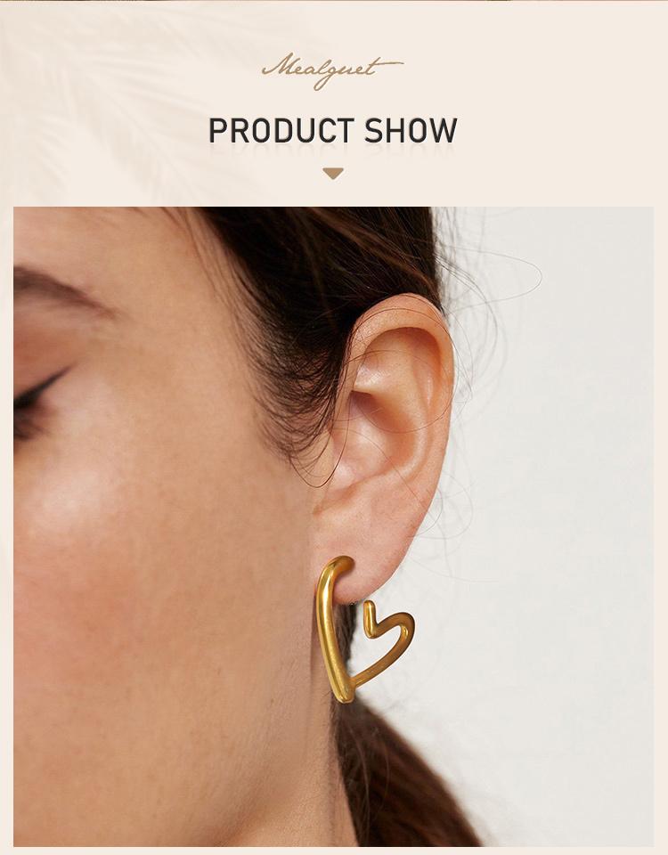 Chic Heart Earring, Stainless Steel Hoop Earring for Women Girls Hypoallergenic Jewelry