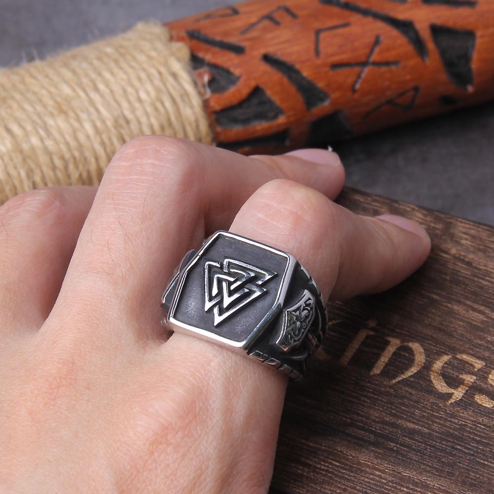 Wikinger Valknut Helm des Schreckens Edelstahlring für Männer Aegishjalmur Odin Runen Keltisches Knotenmuster Schmuck Amulett Geschenk