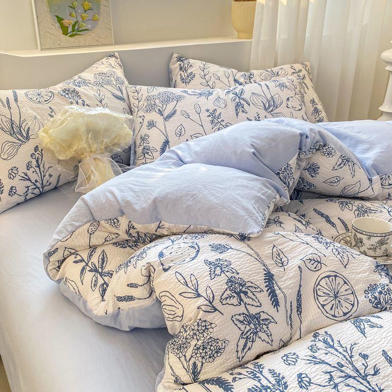 Nordická jednoduchá pruhovaná malá černá kočka praná bavlna čtyřdílná sada kreslený povlak na přikrývku prostěradlo studentská kolej třídílná sada