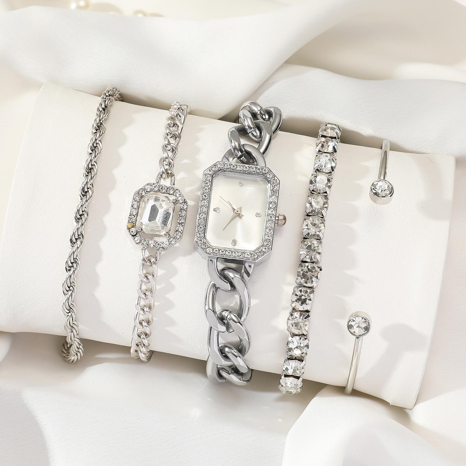 

Набор из 5 предметов: кварцевые часы и браслеты с высококачественным стальным браслетом с бриллиантовыми цифрами