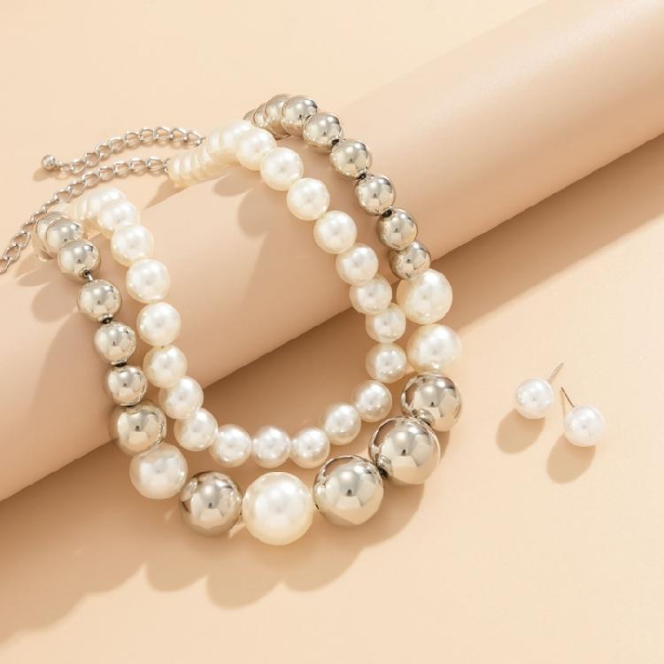Eye Catching Large Bead Necklace Zinc Alloy Materials Clavicle Chain Accessories For Layering And Gifting